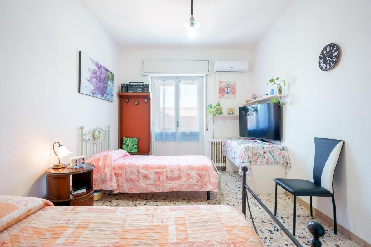 B&B Pothos - Eng Ita - Air Conditioning Wi-Fi Fridge Netflix Local Guide - Aria Condizionata, Frigo, Internet, Guida Locale 칼리아리 외부 사진